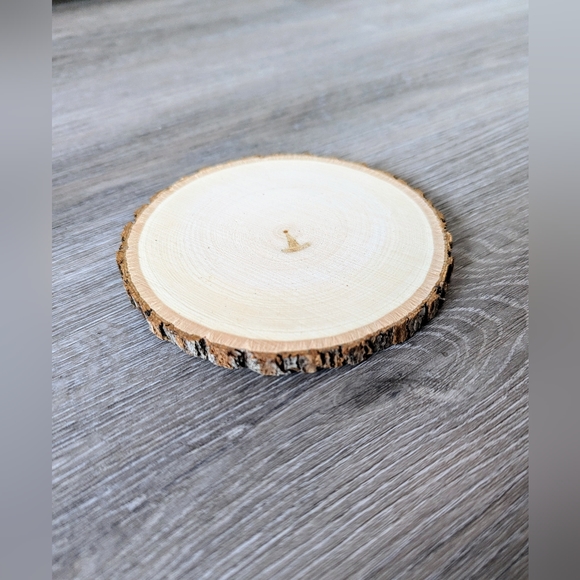 4 Rustic Linden Tree Wood Coasters - Picture 4 of 6